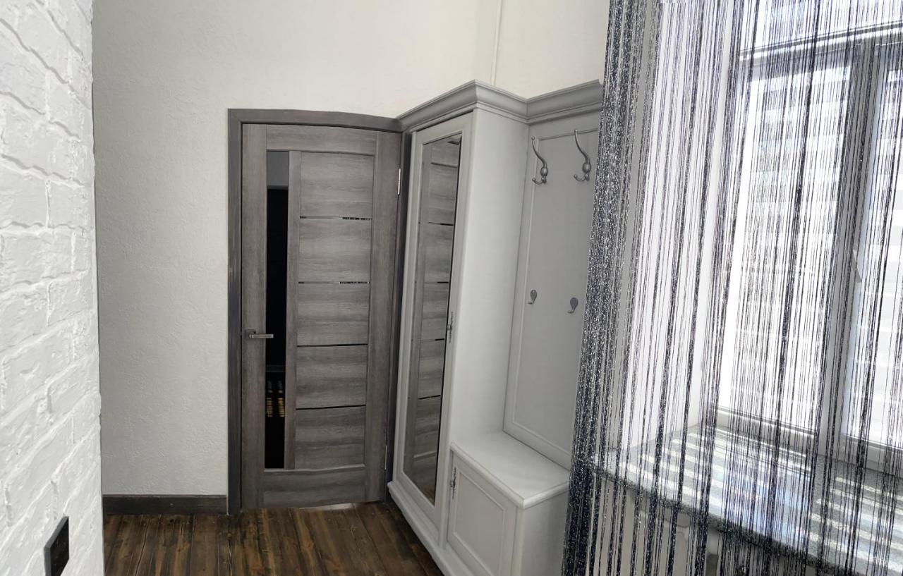 Lux Apartments Vinnitsya Dış mekan fotoğraf